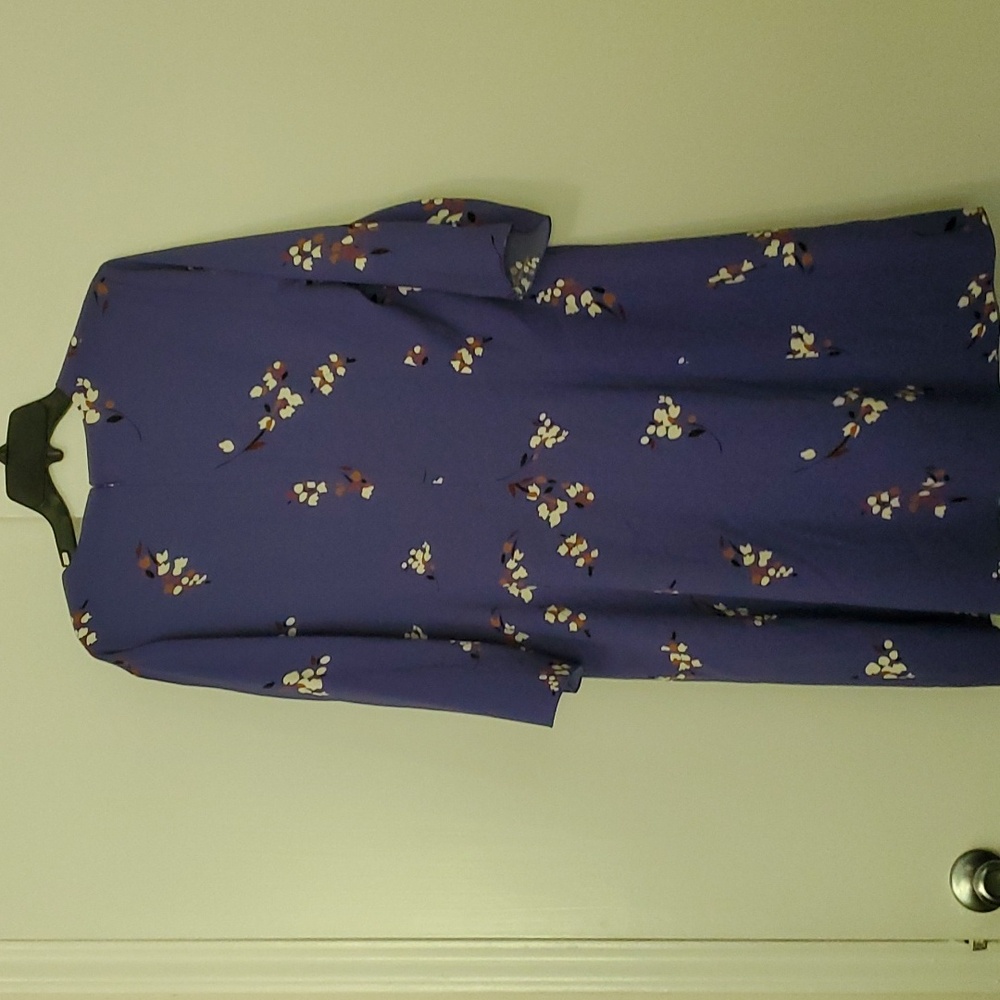 Dress for church, dinner, office wear.